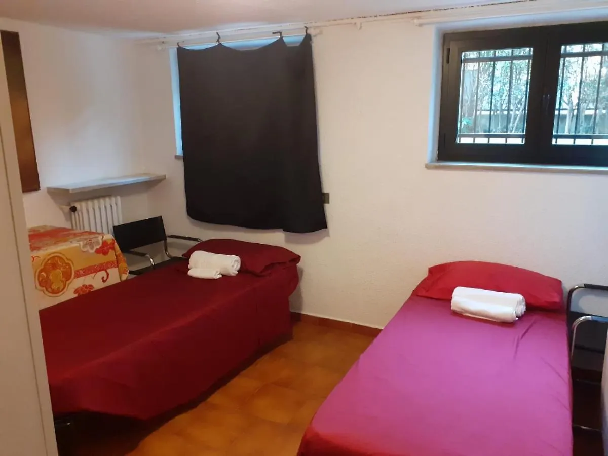 Taverna tranquillissima indipendente con palestra Trezzano Sul Naviglio Italia